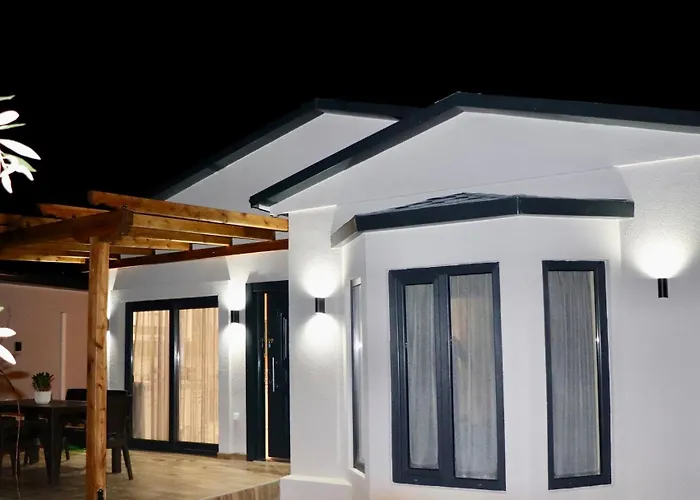 Holiday home Aivazidis I *